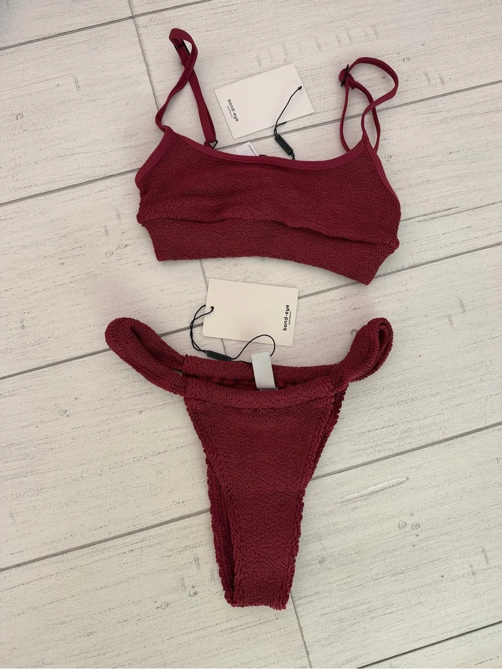 bond-eye two piece
